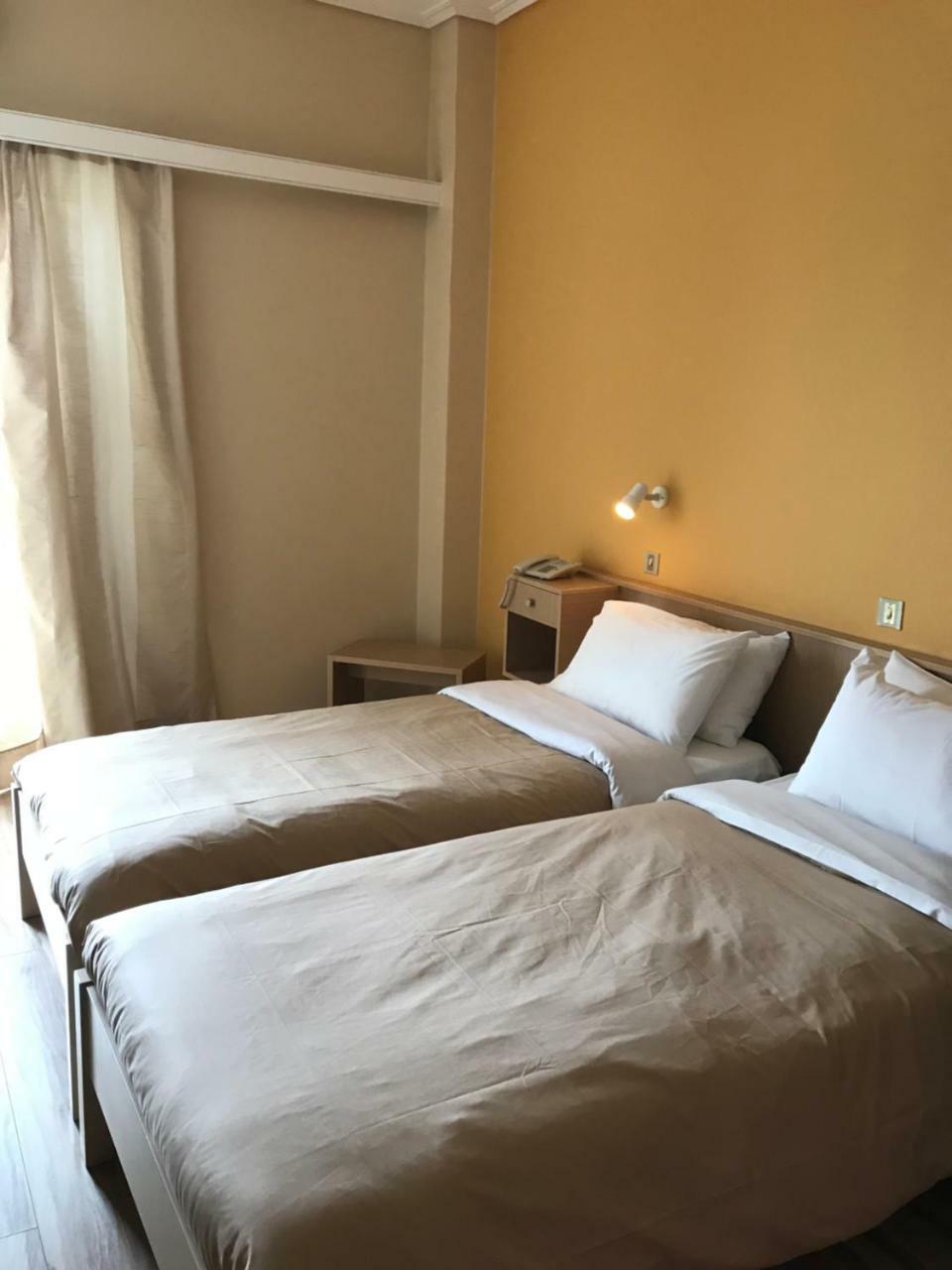 Galaxy Hotel Karystos (Evia) Bagian luar foto